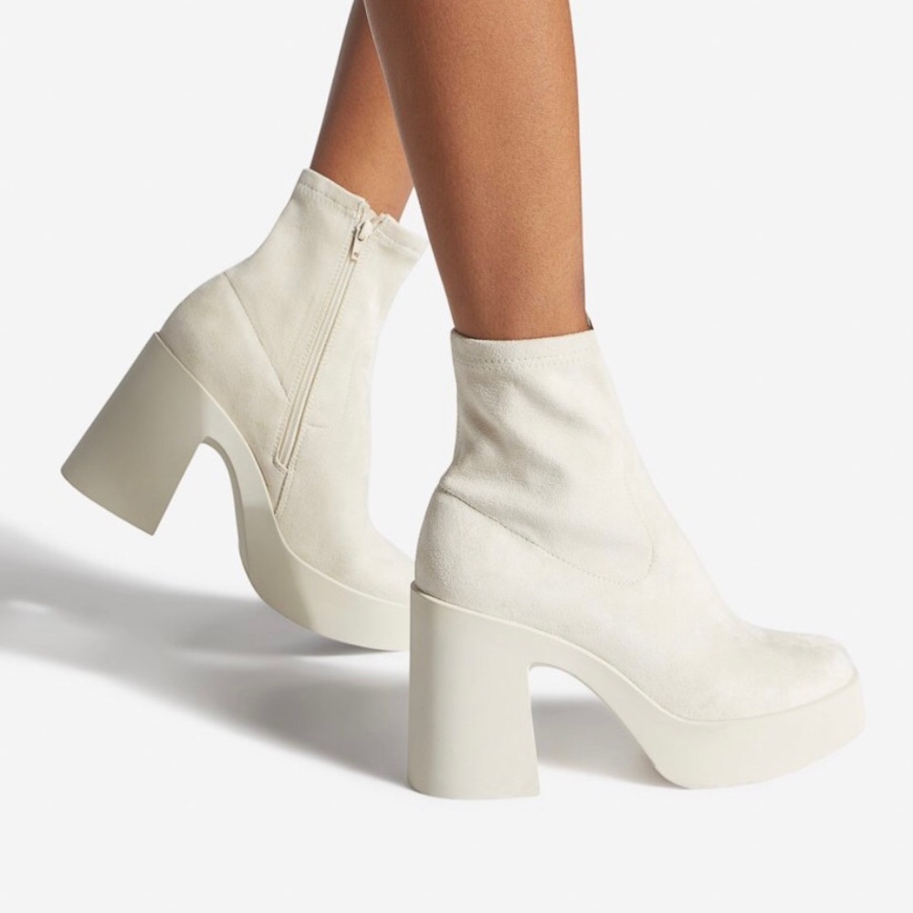 White Platform Boot - Picture 6 of 7